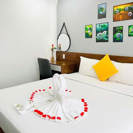 Hue Royal Hotel Buitenkant foto