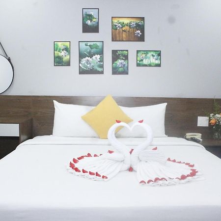 Hue Royal Hotel Buitenkant foto